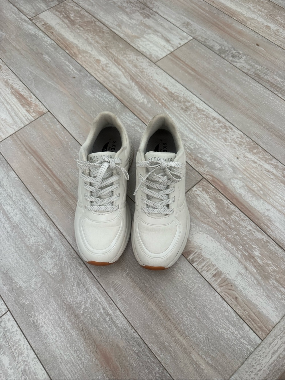 Skechers White Arch Fit Sneakers